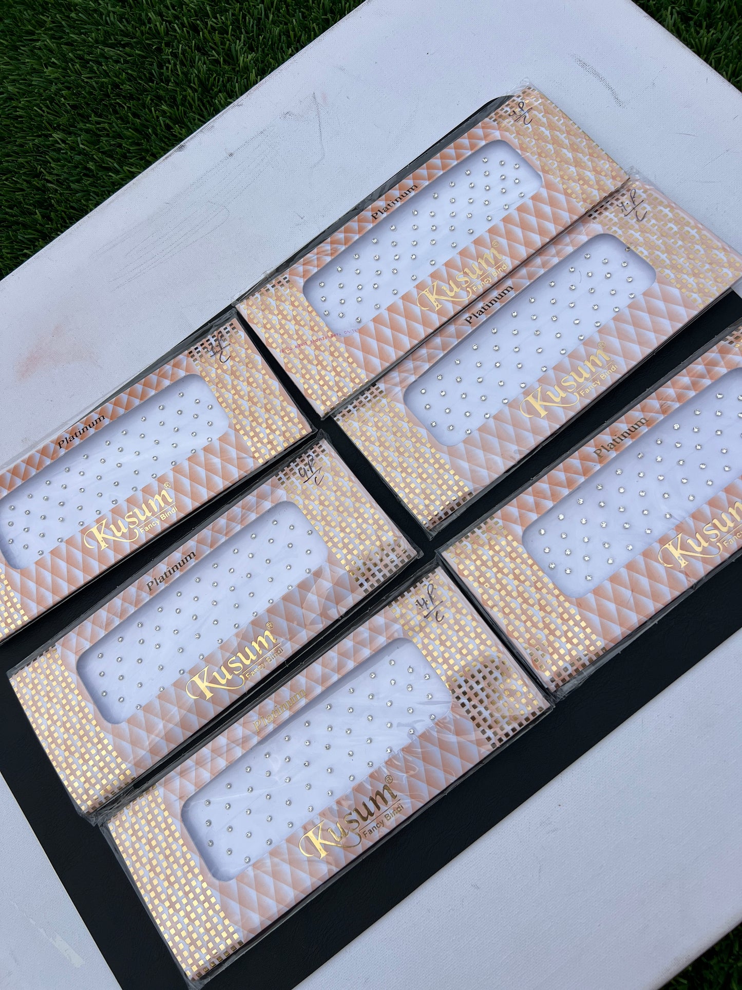 Silver stone bindi card