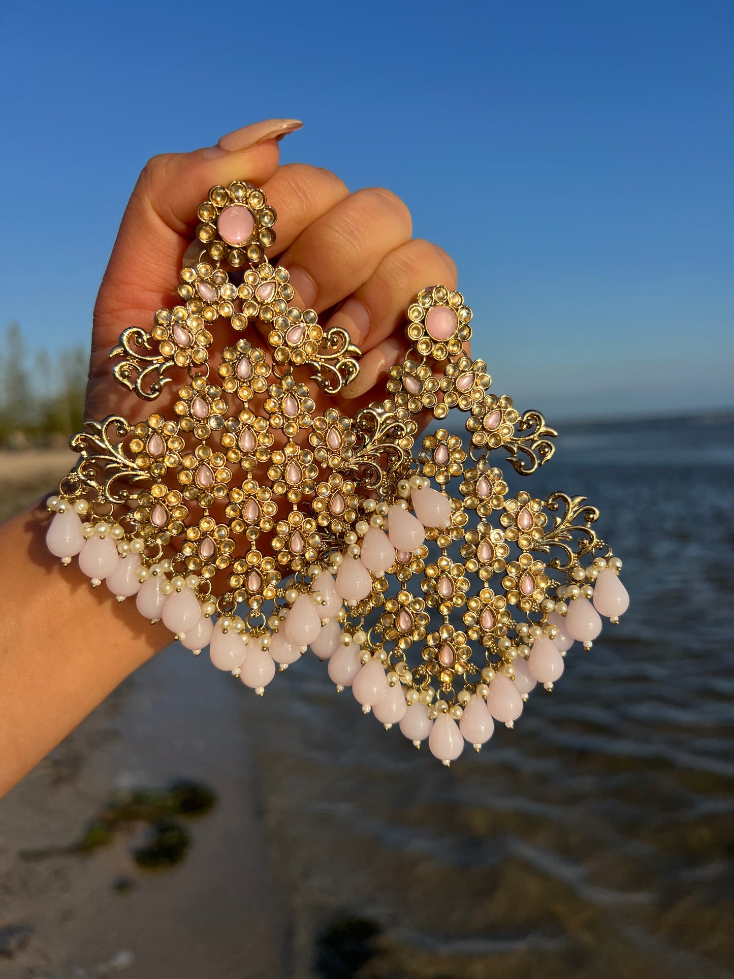 Raysha oversize earrings