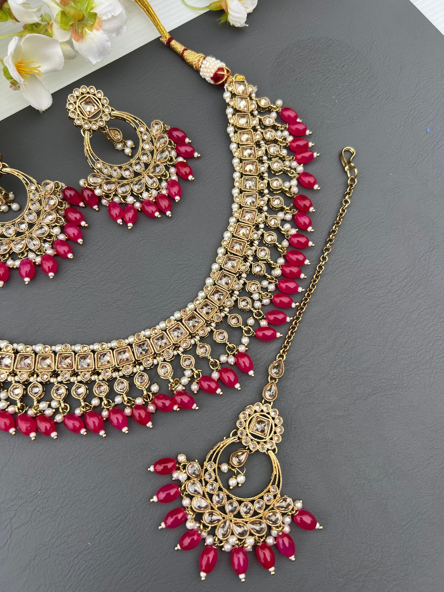 Kiara necklace set