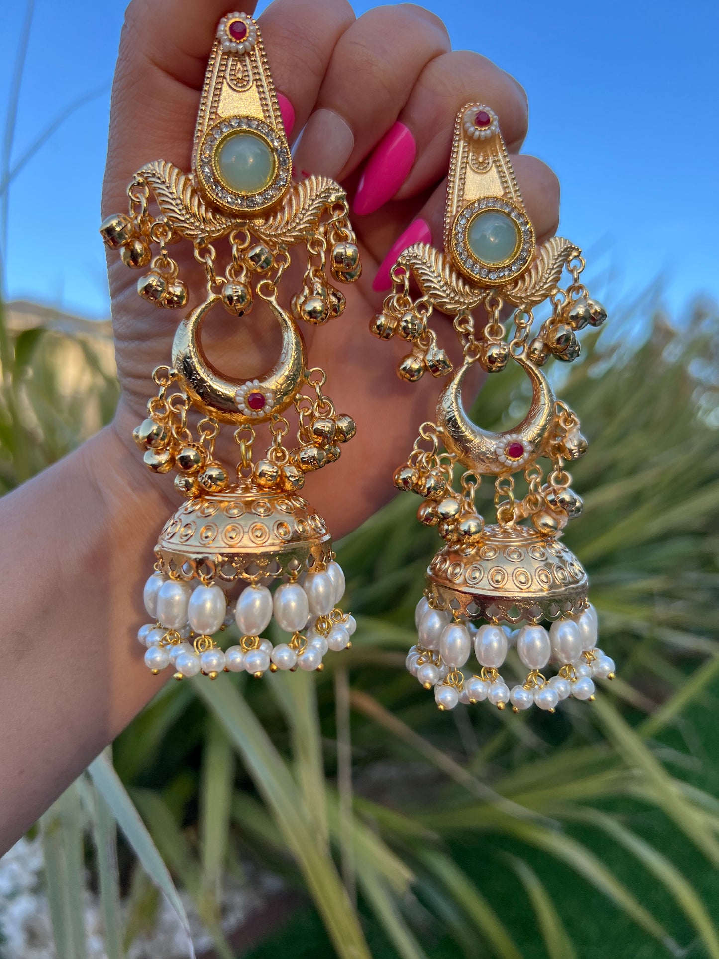 Anika earrings