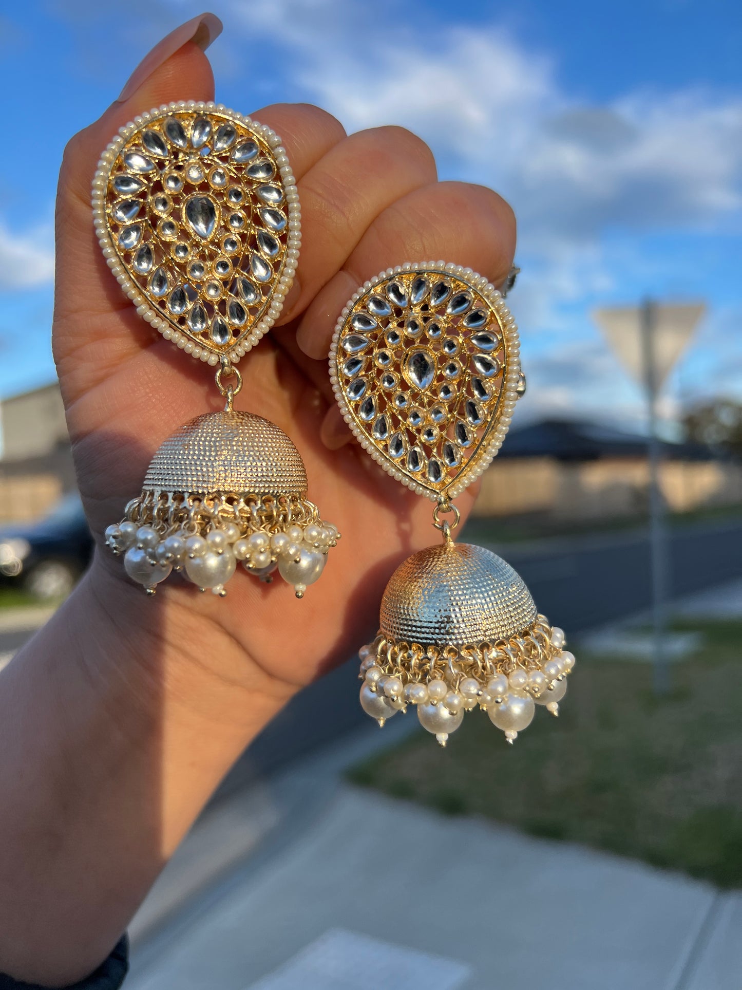 Adwita jhumka