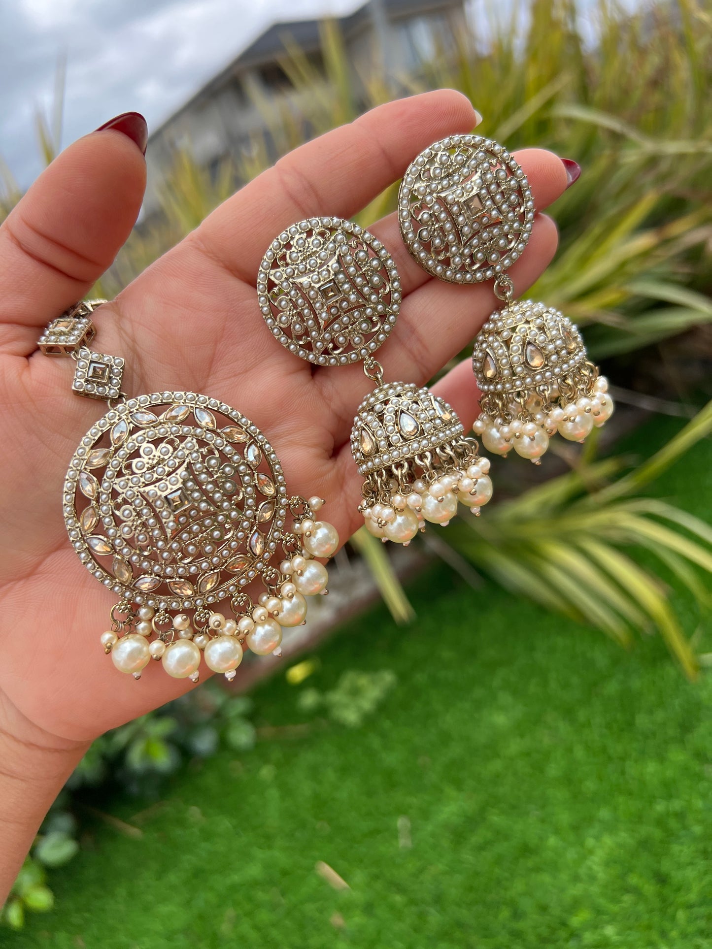 Sumaya jhumka & tikka set