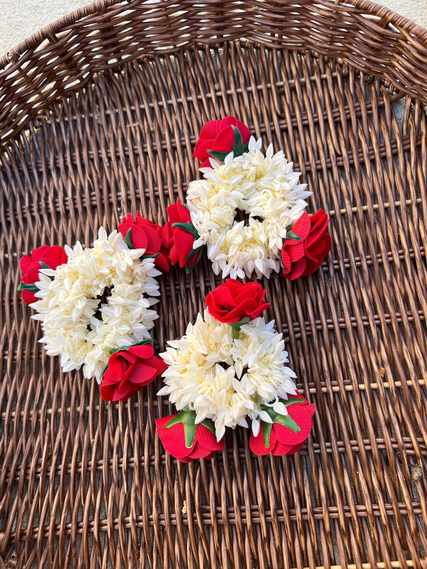 Gajra with flowers