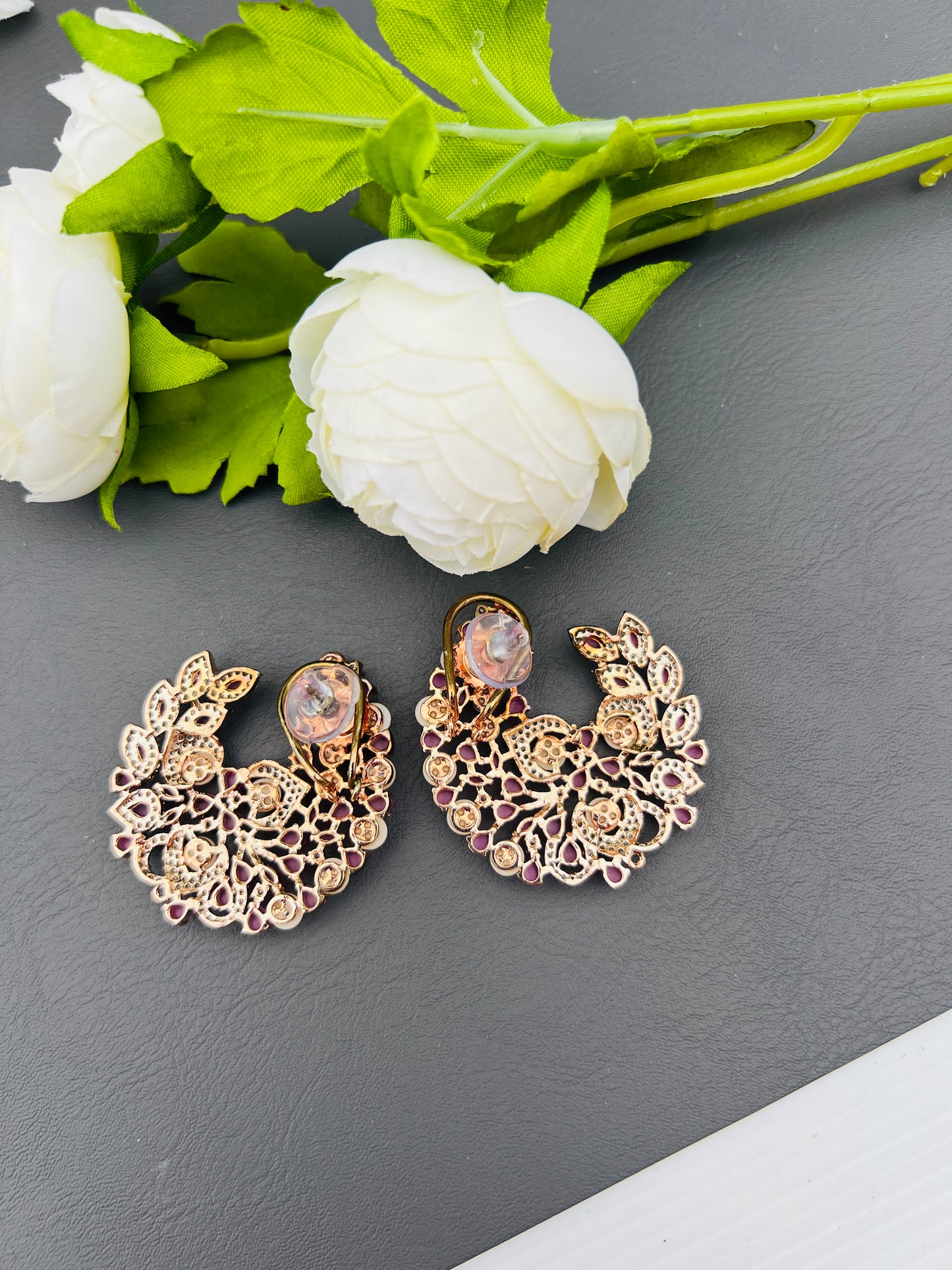 Ishani Ad studs