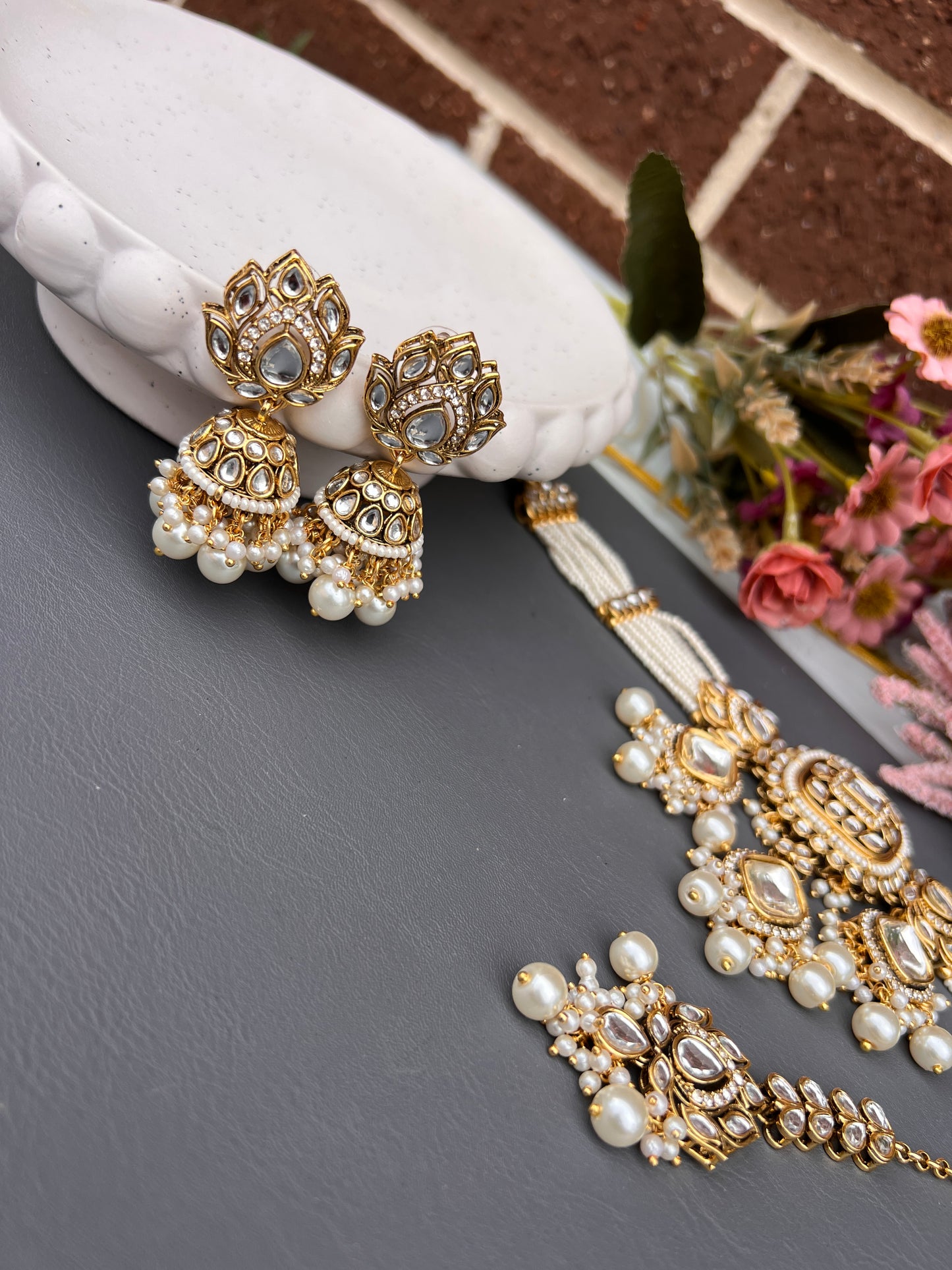 Shaira choker necklace set