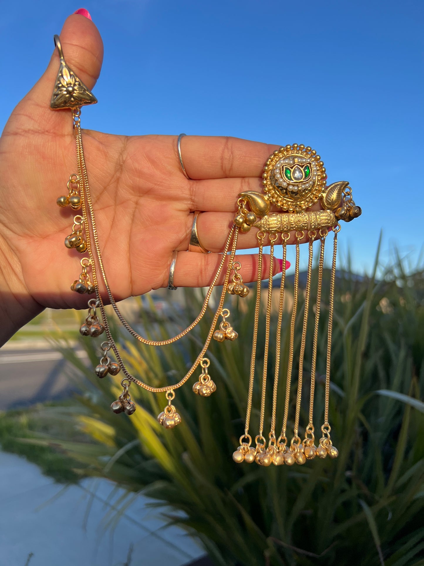 Prakurti sahara earrings