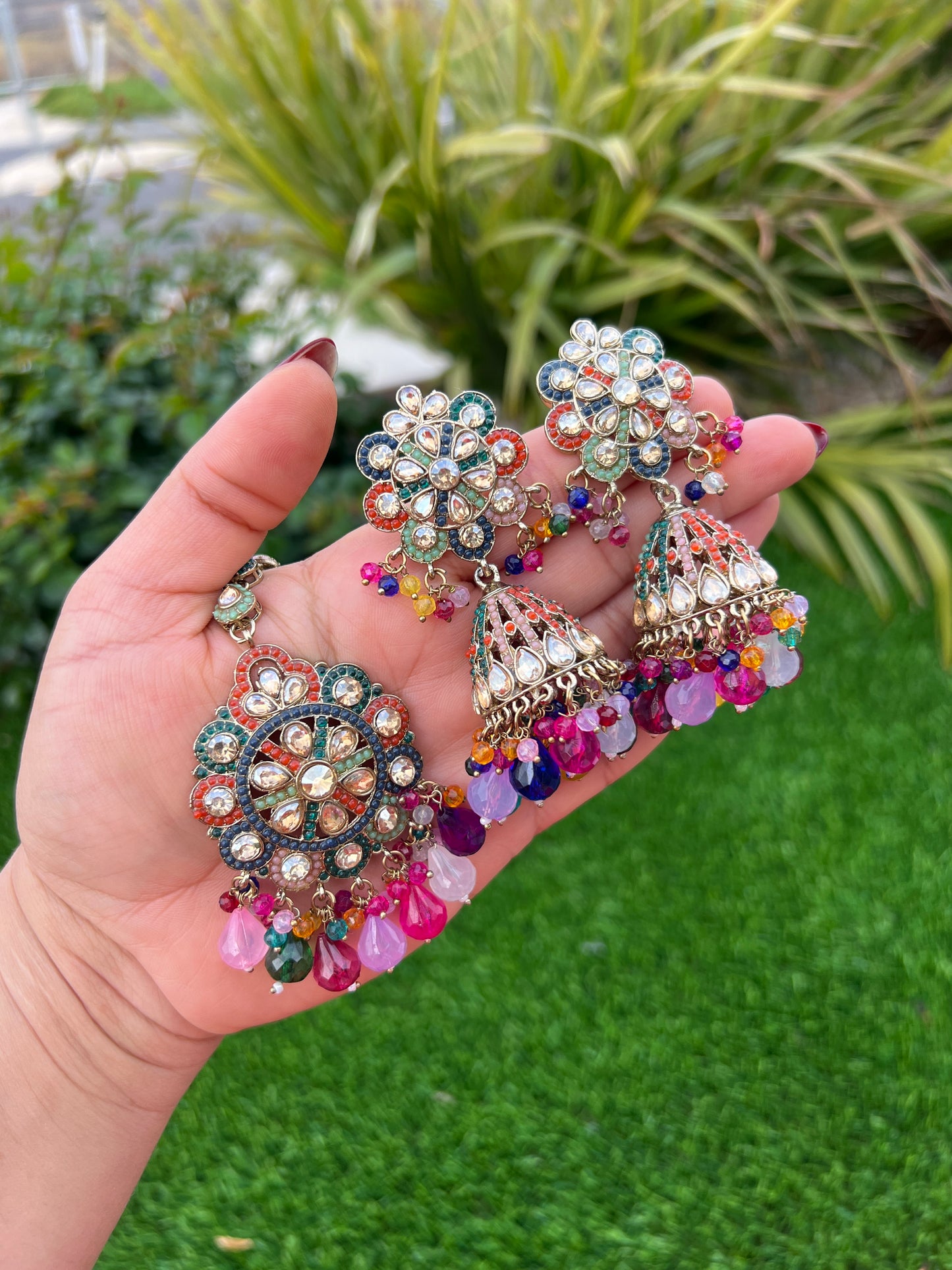 Sana jhumka & tikka set