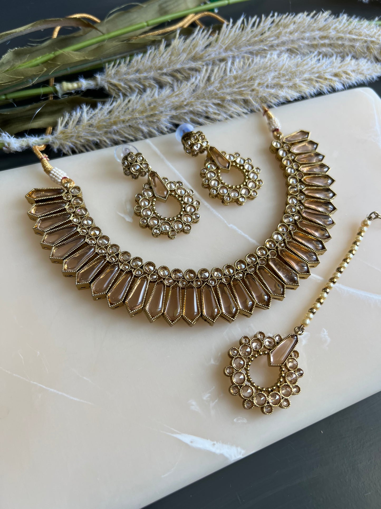 Raveena necklace set