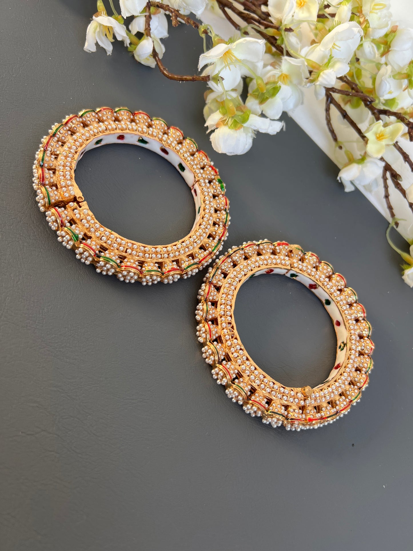 Sreeti Rajwadi kada set