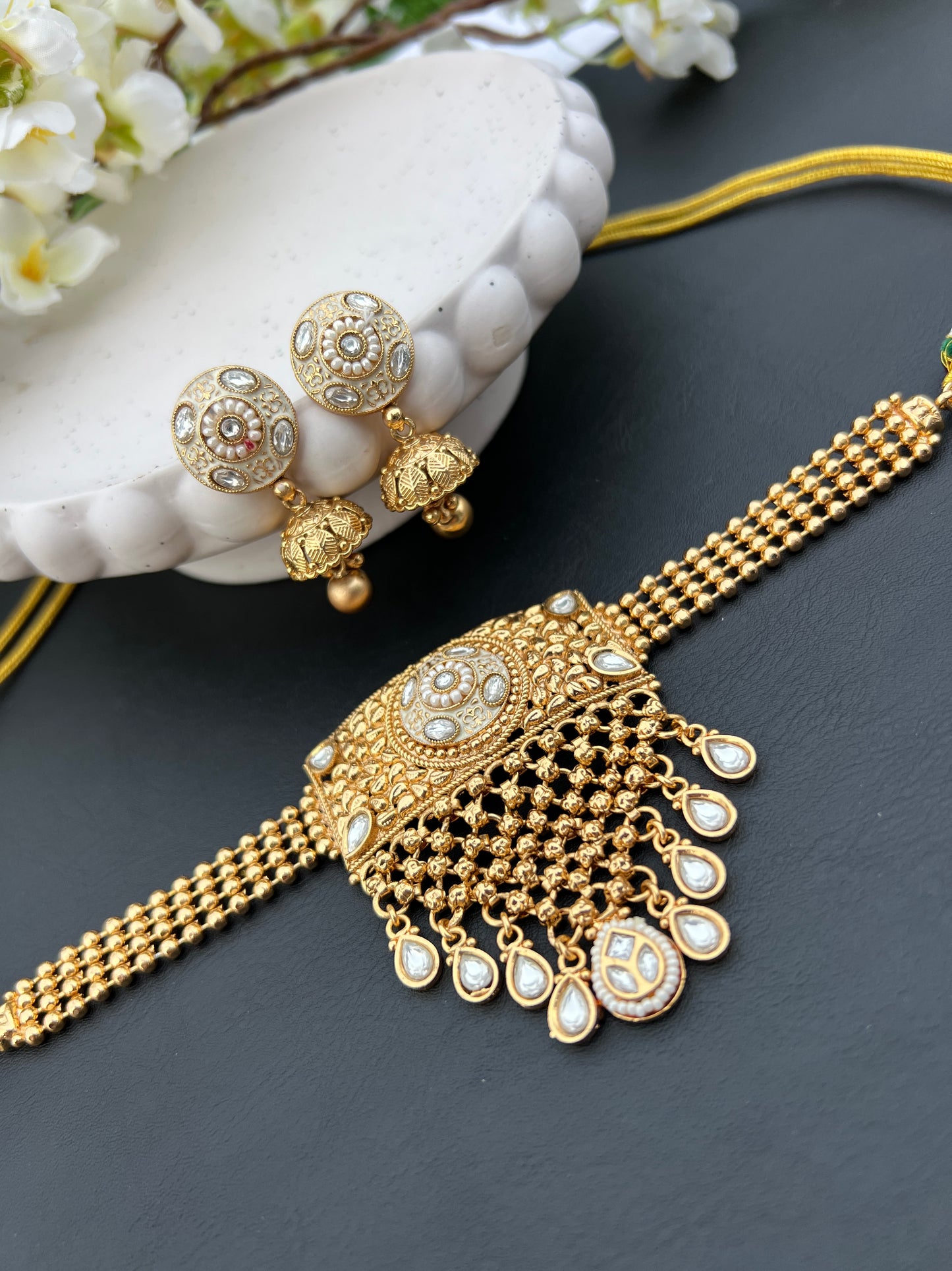 Kaveri necklace set