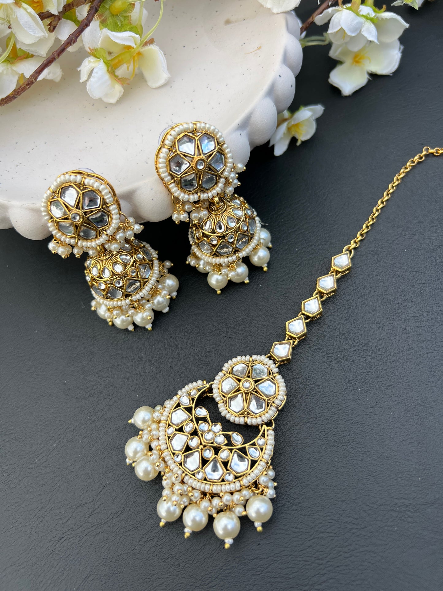 Shirika earrings & tikka