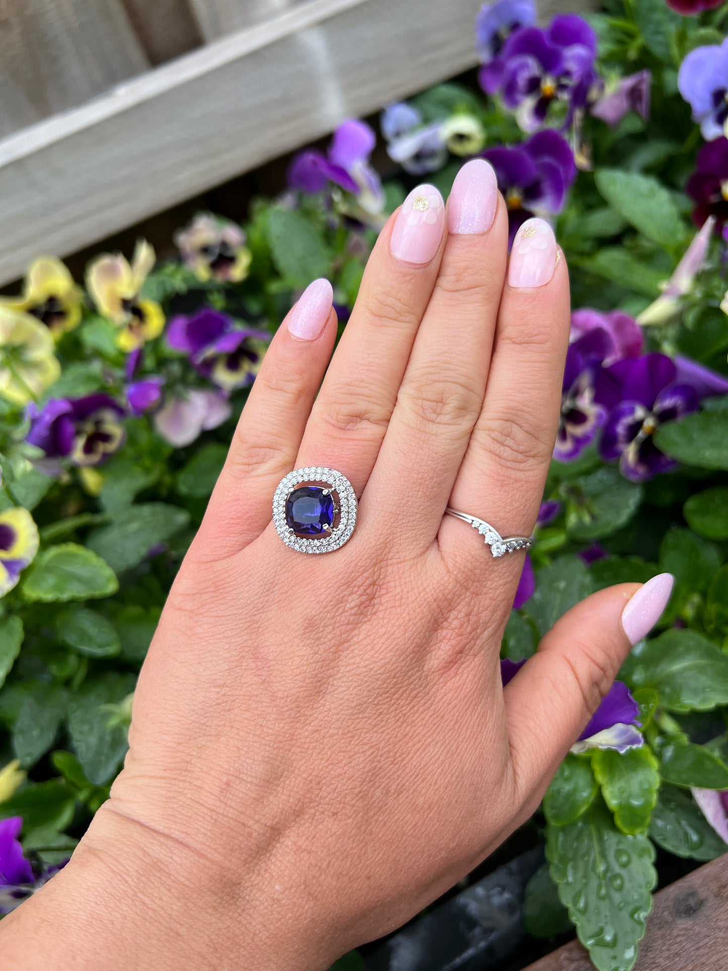 Small American diamond Ring