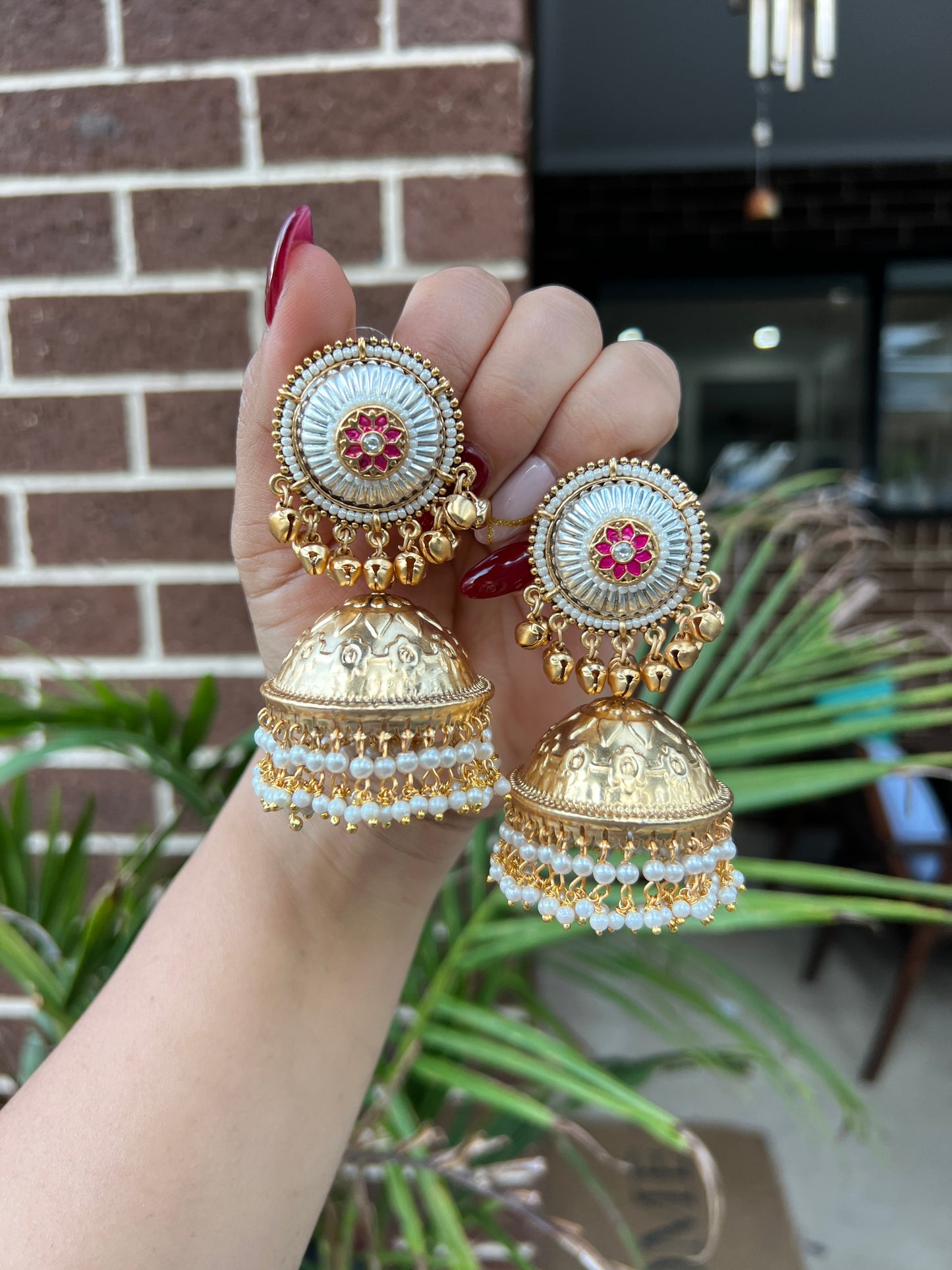 Mahira Kashmiri jhumka