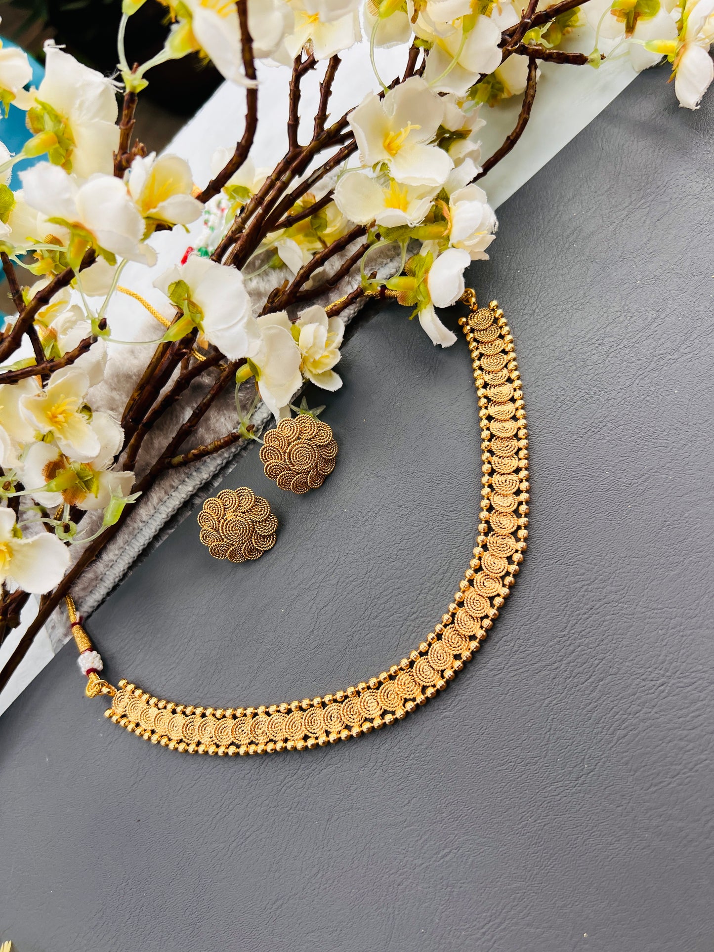 Sania gold plated necklace set