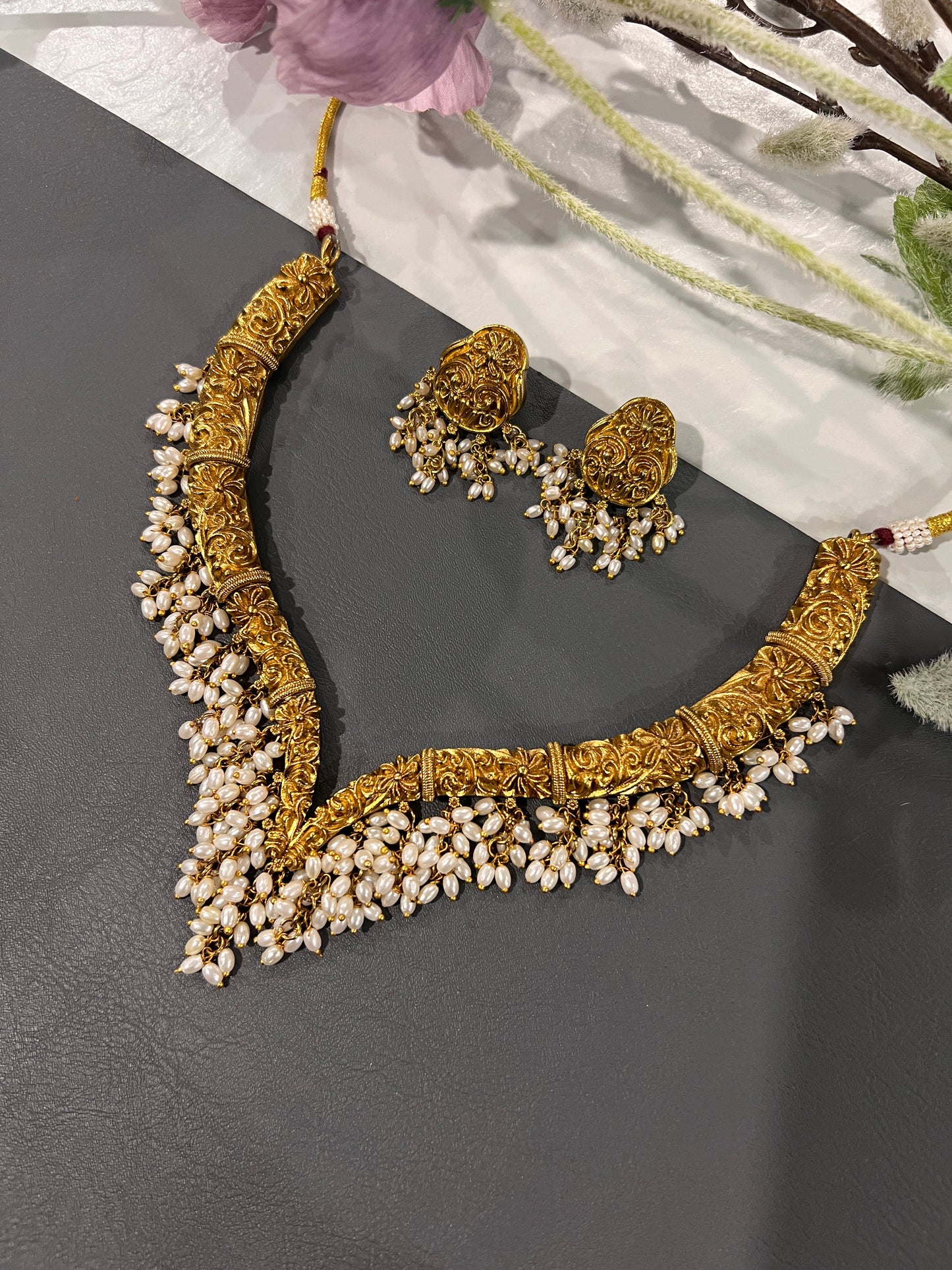 Shreya Necklace Set