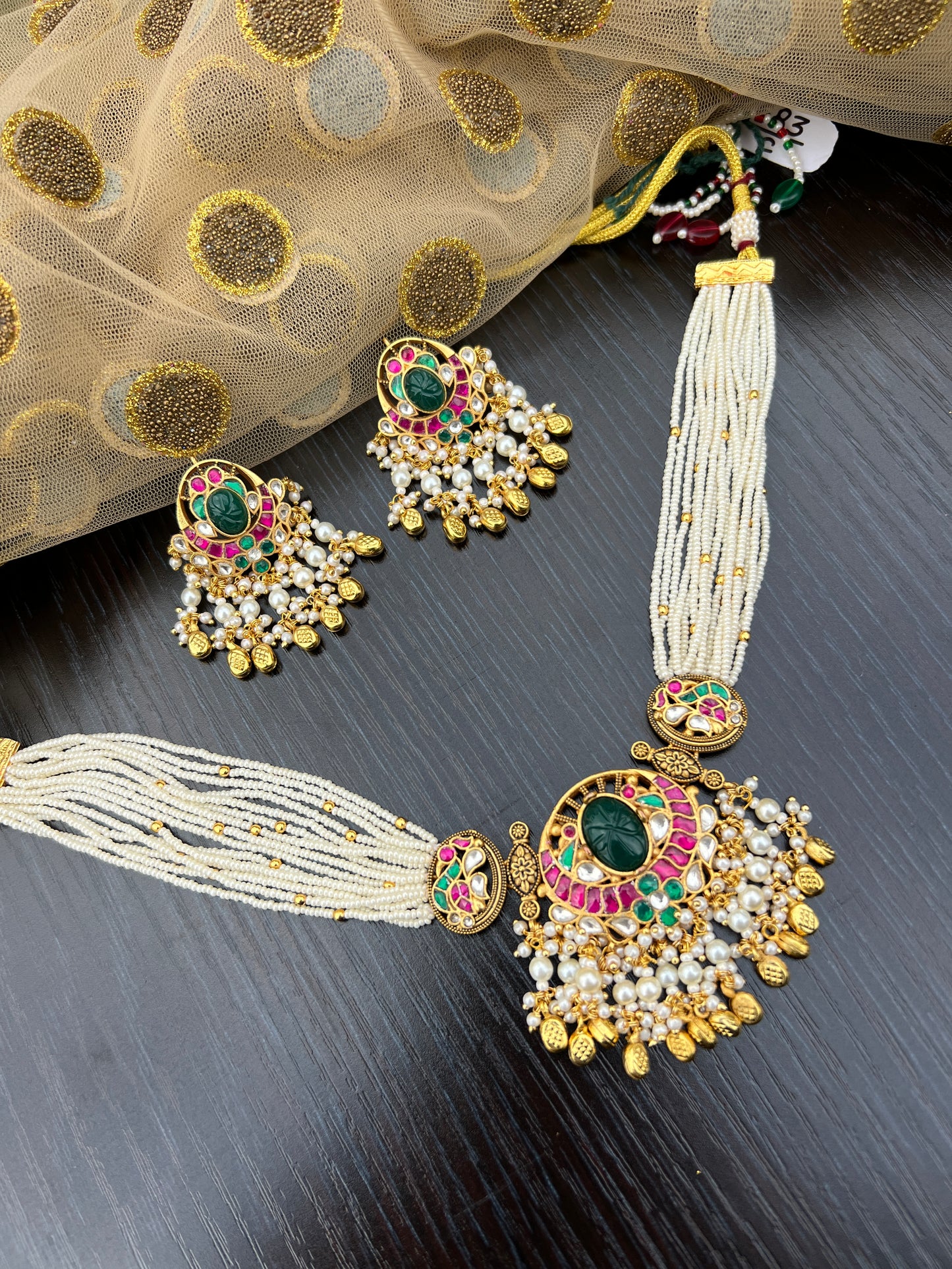 Sanmita necklace set