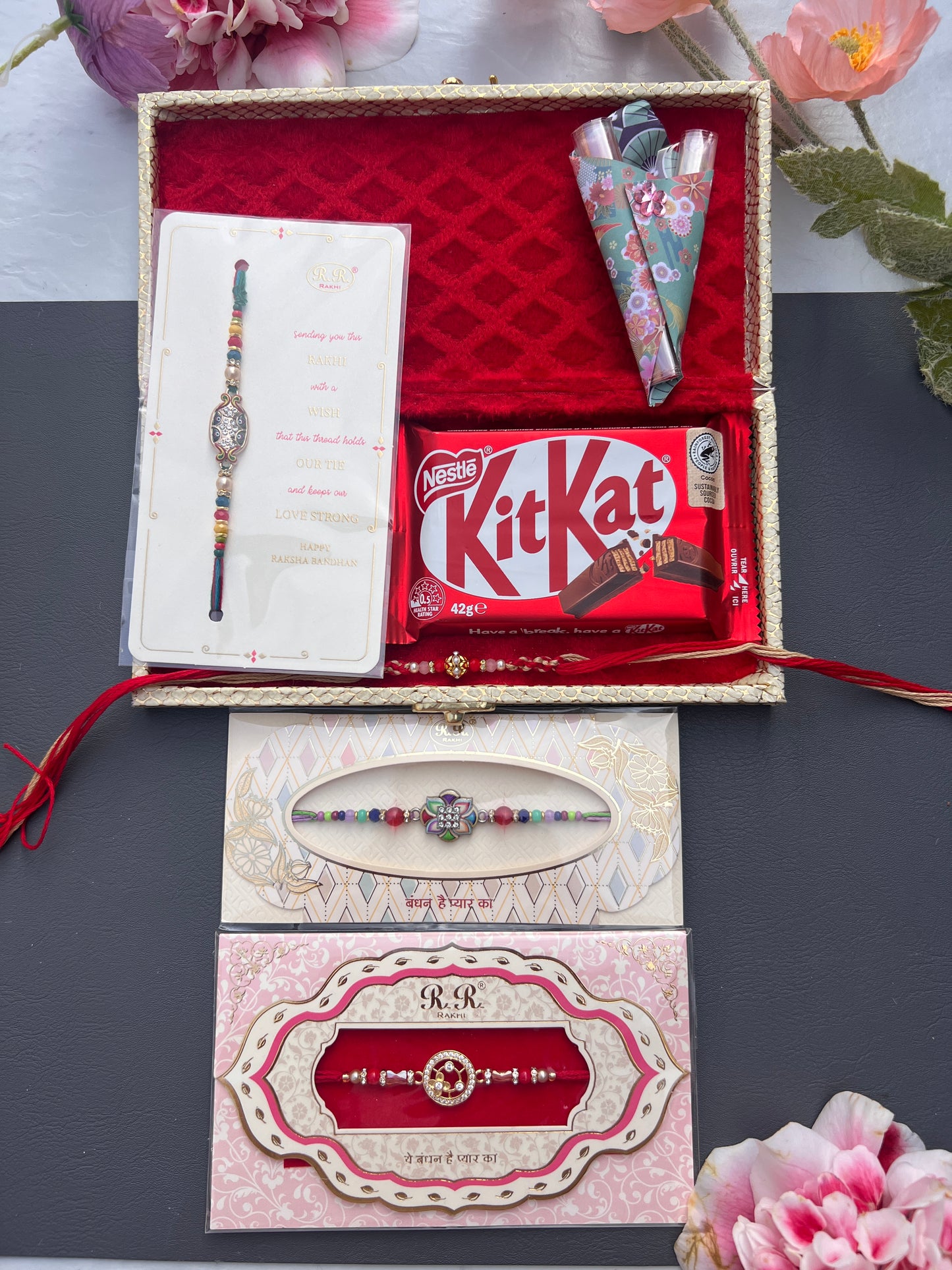 Sohna Veer Small Rakhi hamper ( 4 Rakhi)