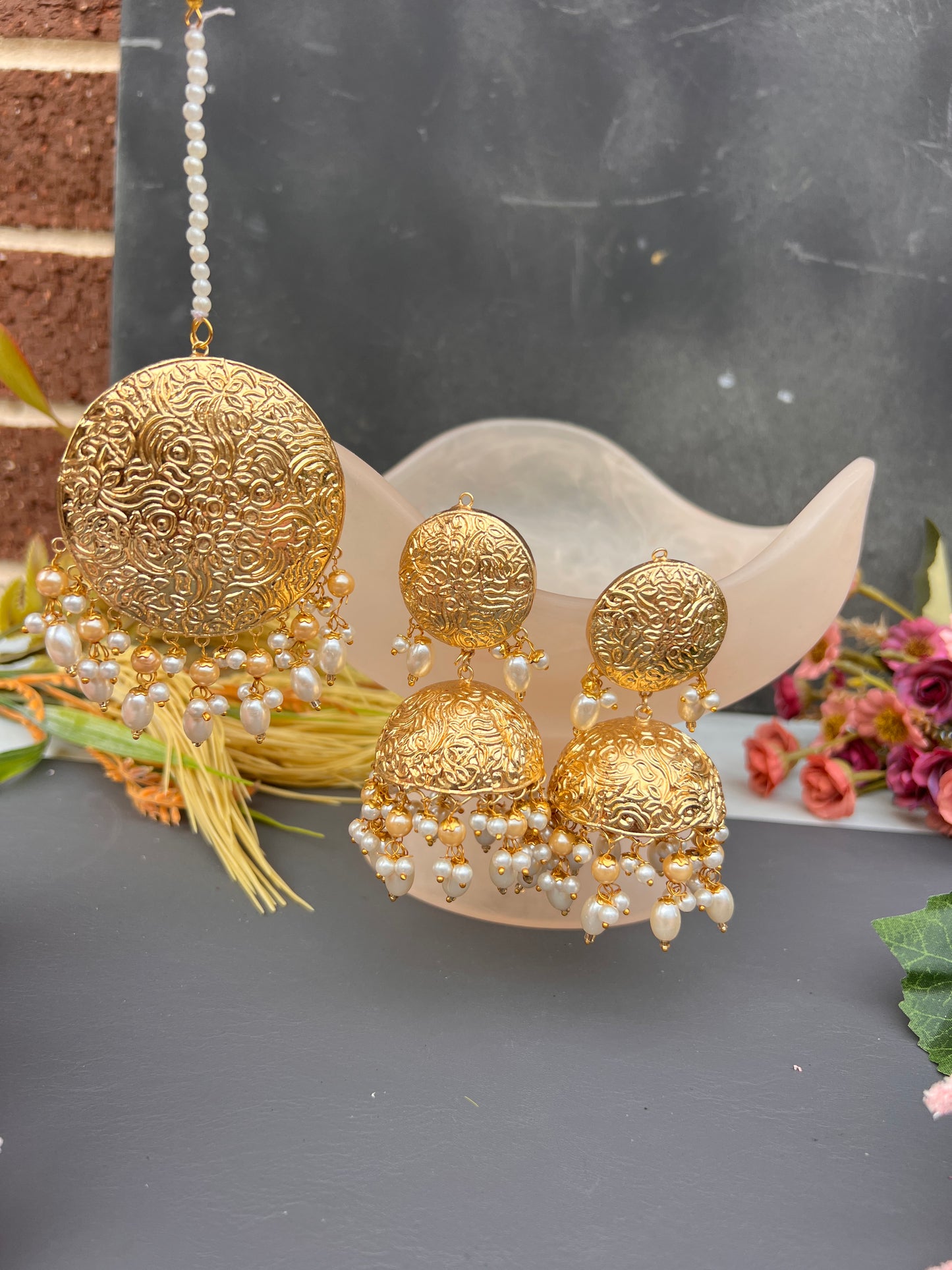 Sunakhi Jhumka tikka set