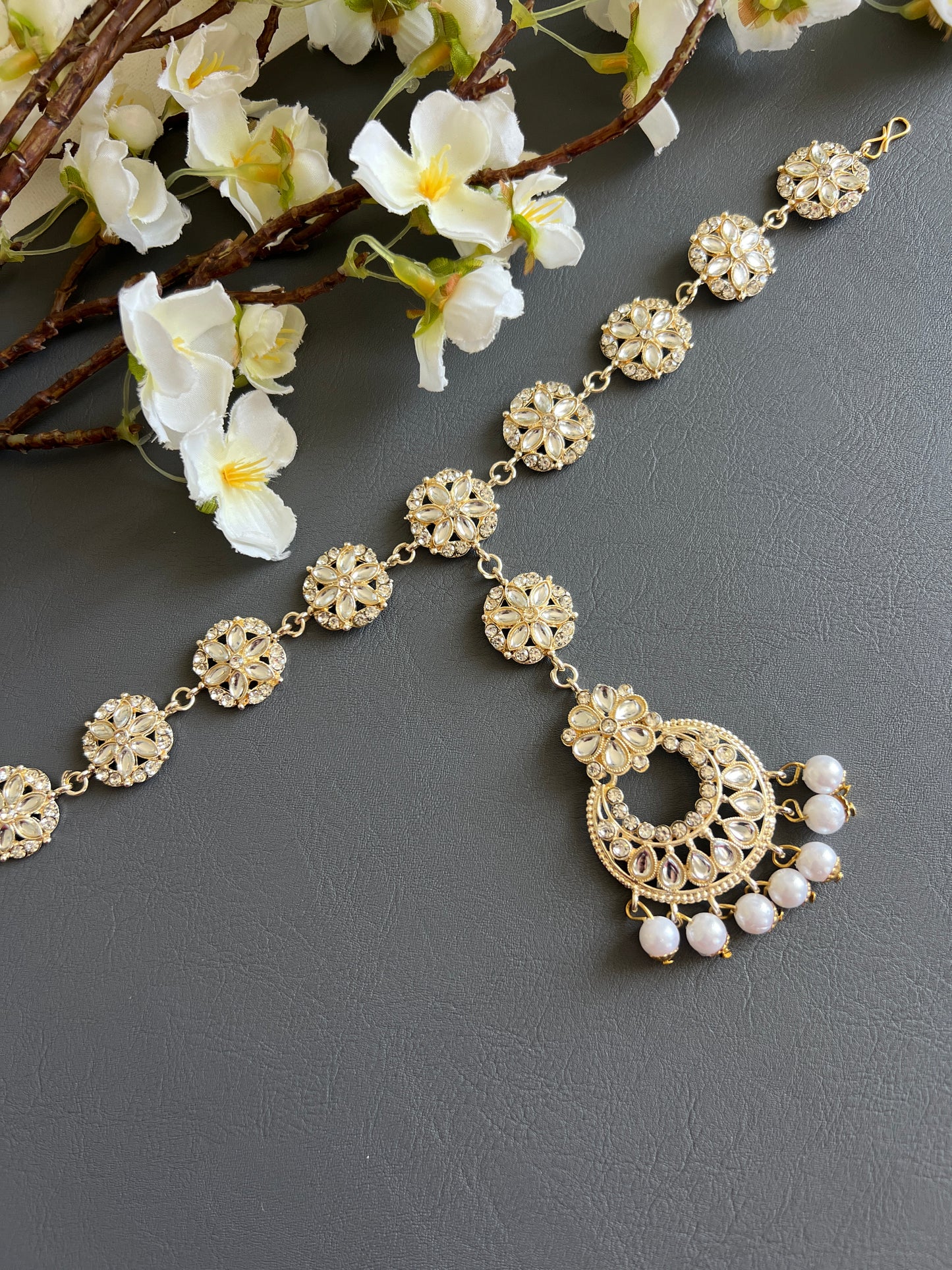 Sharanya pathapatti/ sheeshphool