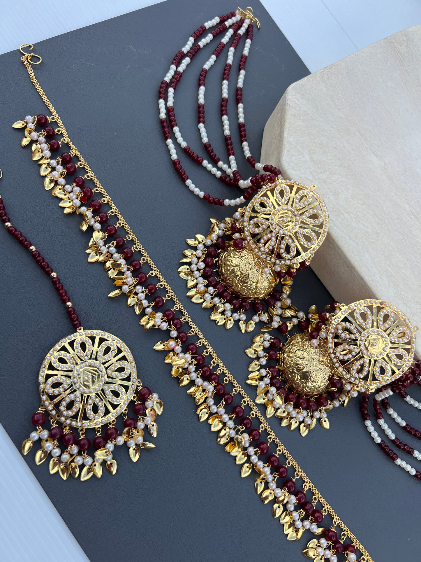 Sahiba necklace set
