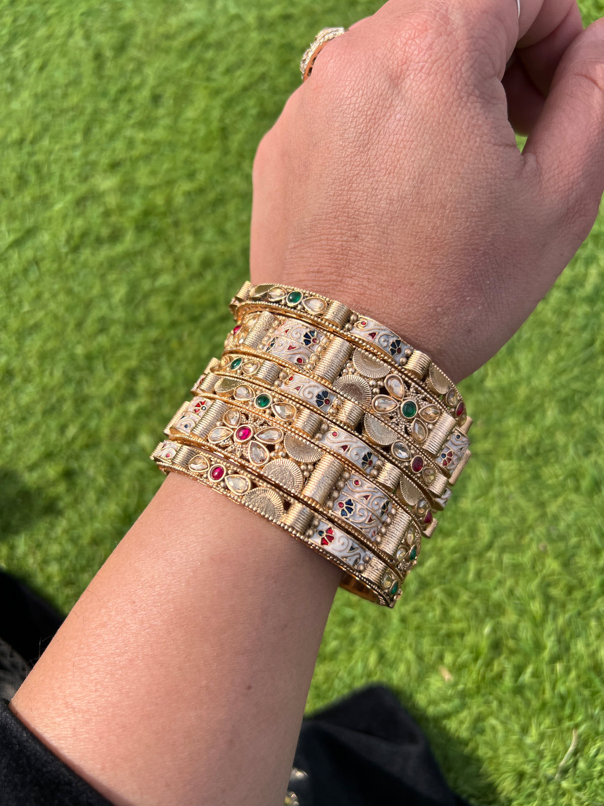 Mehreen gold plated bangles set