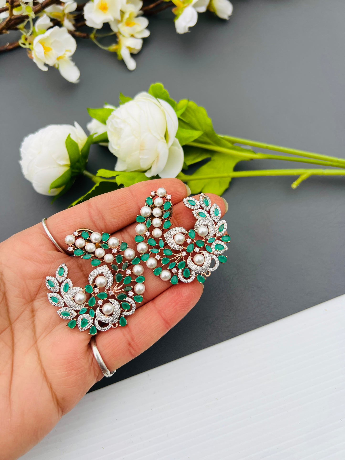 Ishani Ad studs