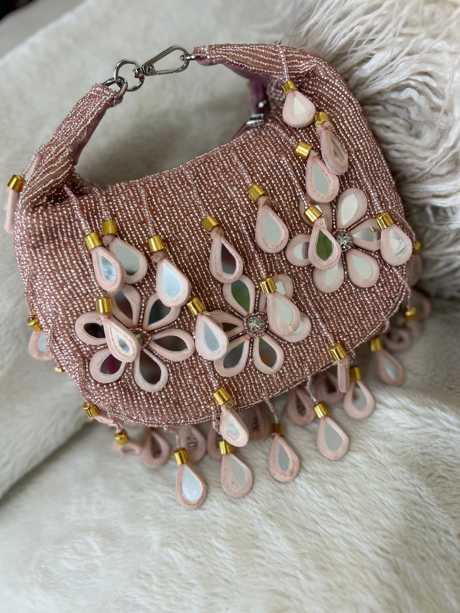 Clutches & potlis