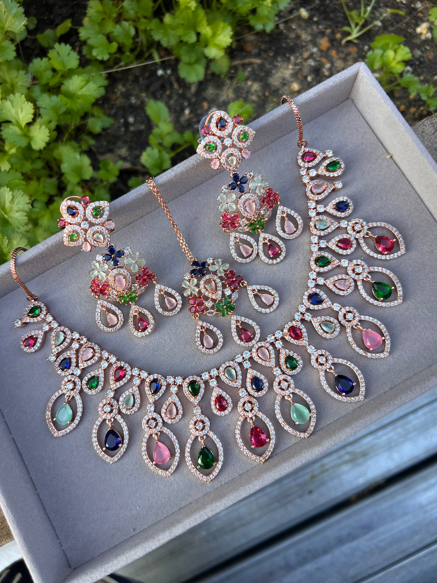 Aleena American diamond necklace set