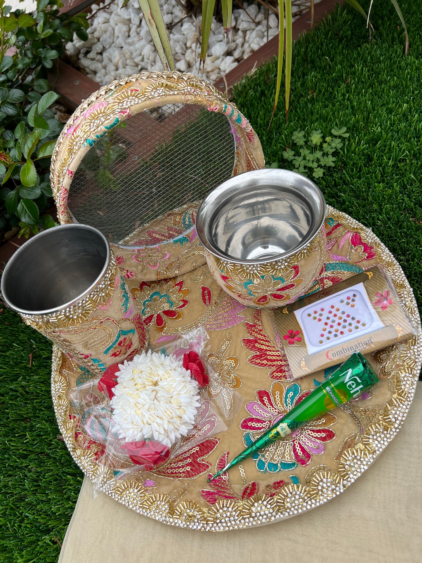Karwa chauth Embroidered thali set