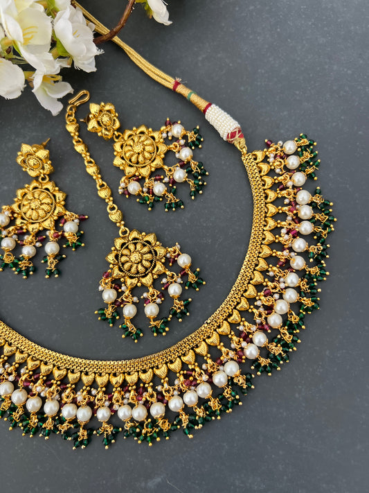 Raavi Necklace set