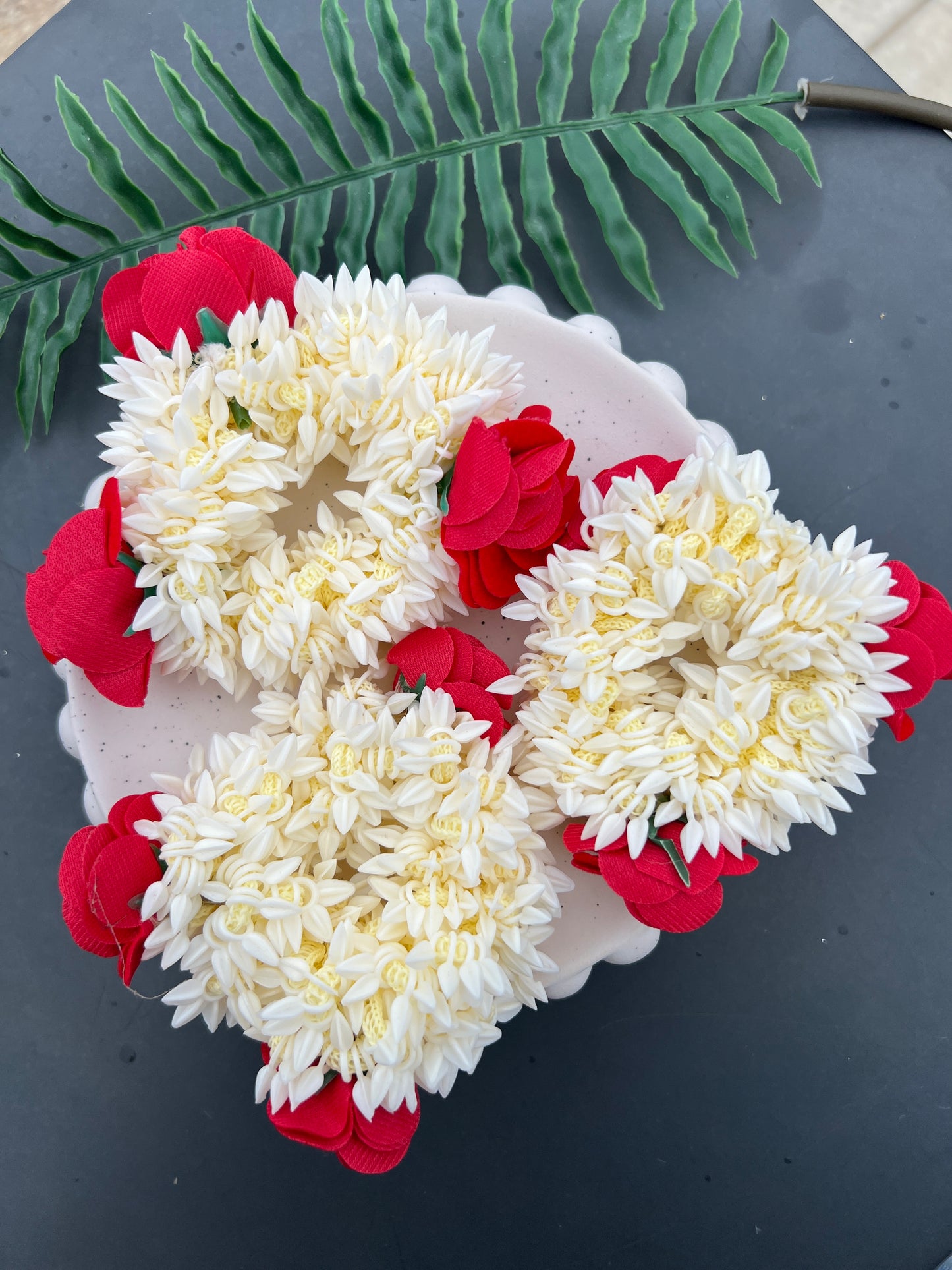 Gajra with flowers