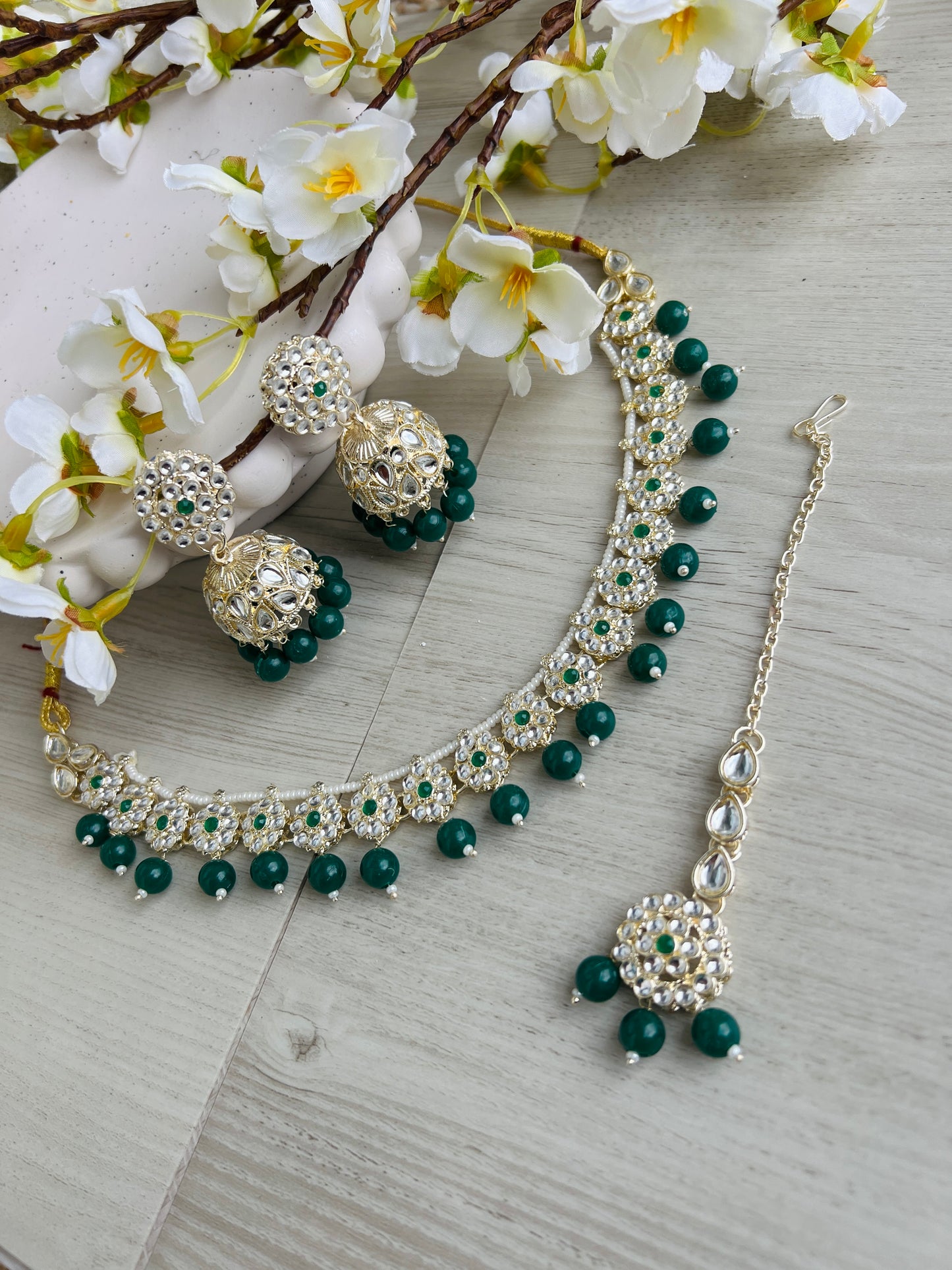 Kanika necklace set