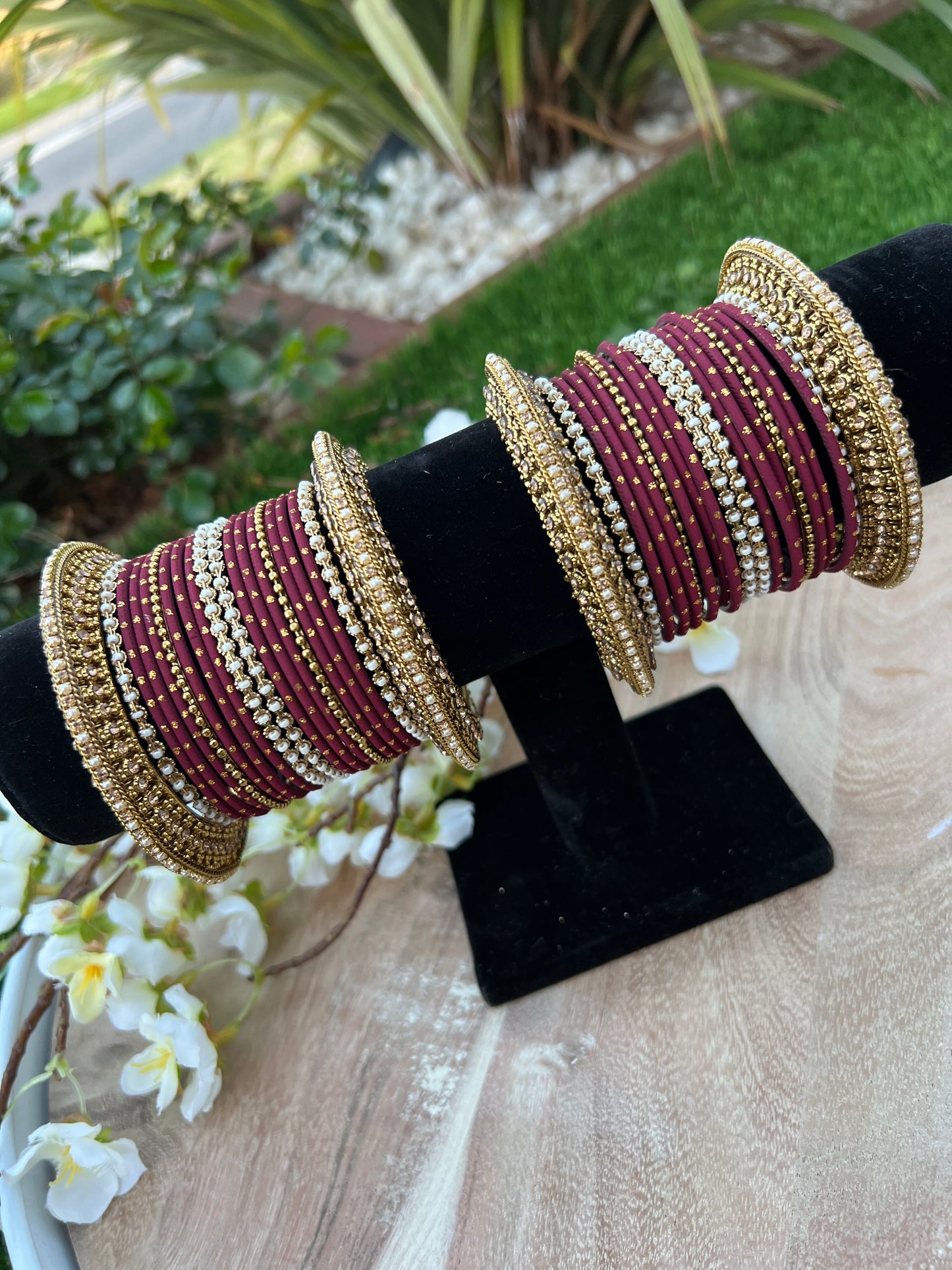 Pavitra Bangle Set / Stack