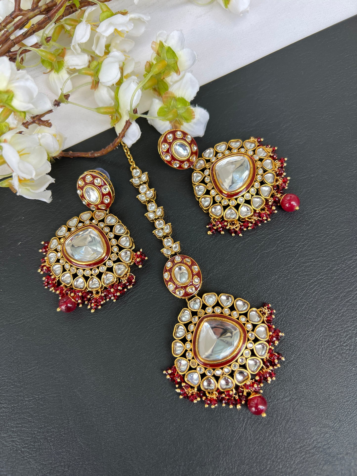 Ruhi Earrings & Tikka