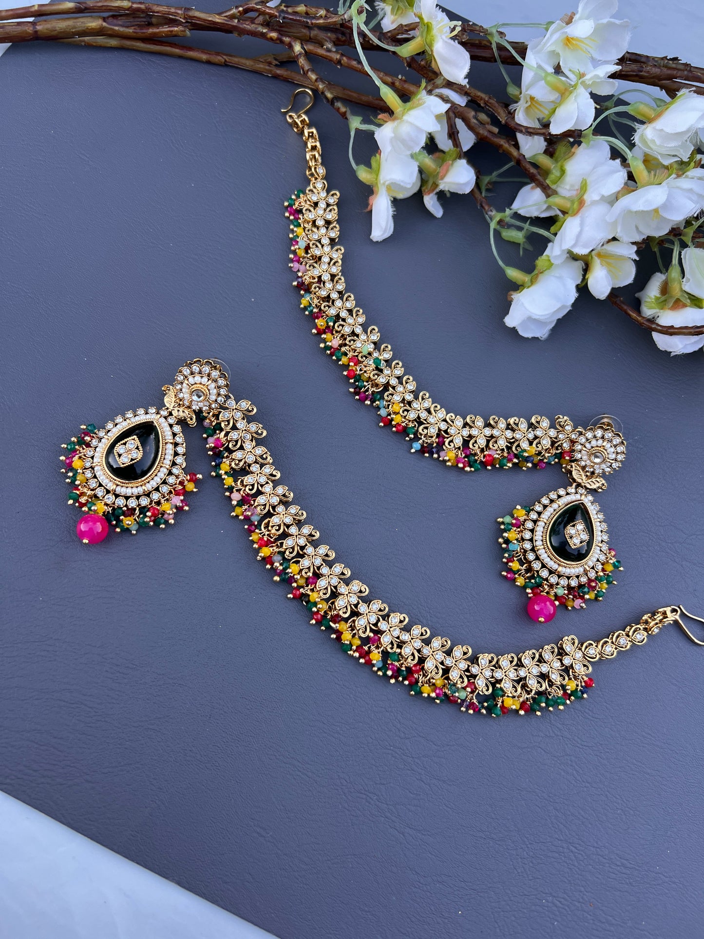 Shiza Jhumki Earrings with Earchain