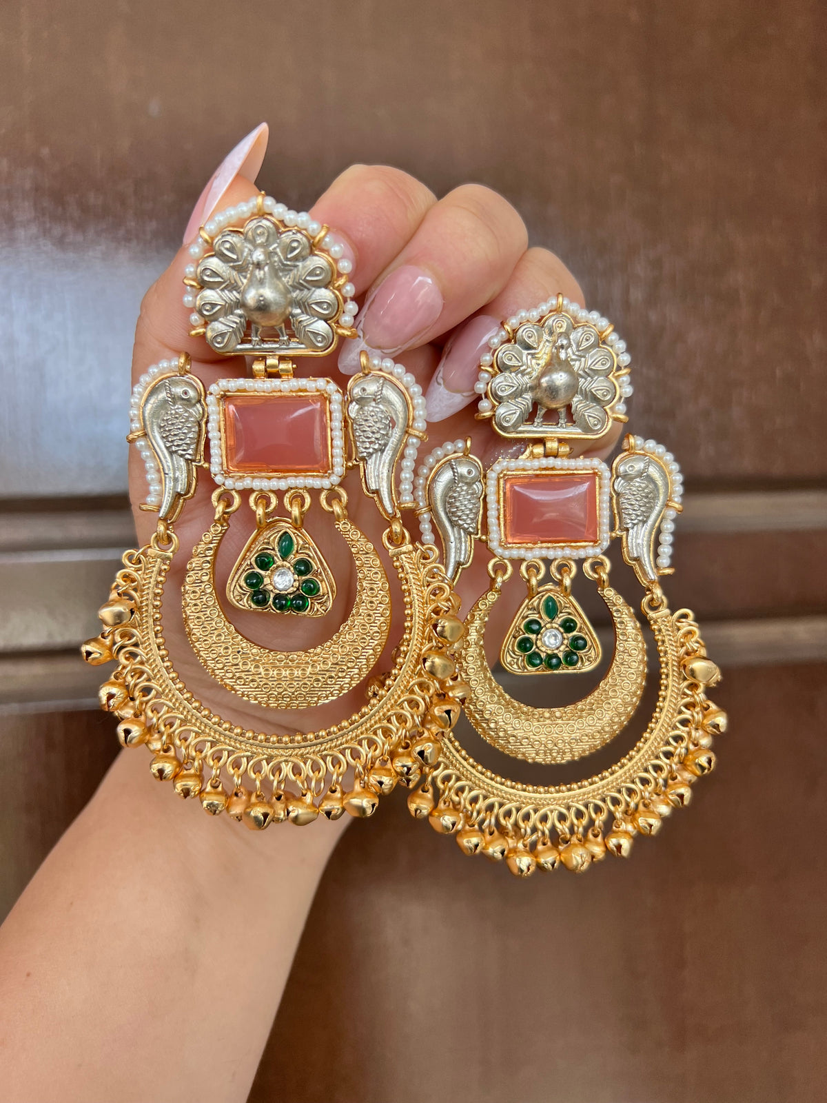 Suhana oversized earrings