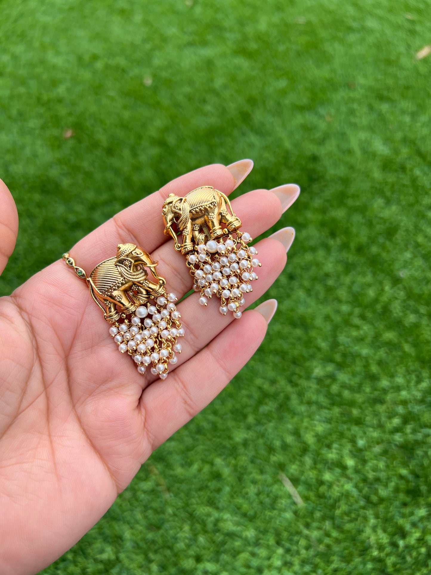 Gaja Heritage Jhumka-Style Studs