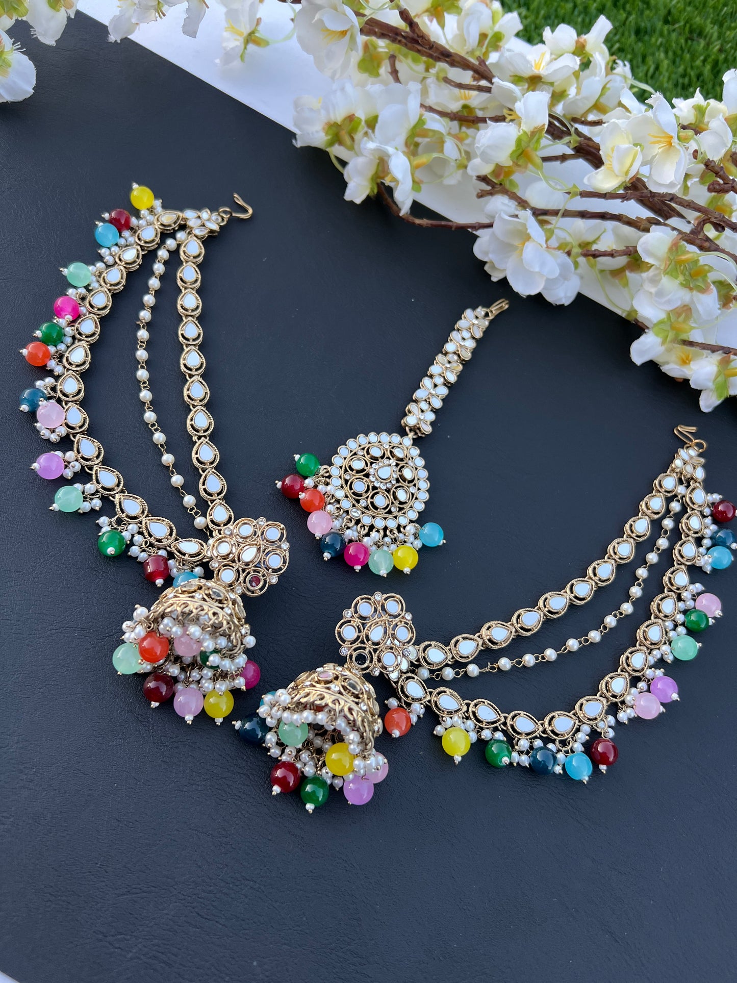 Sheesha bahubali tikka set