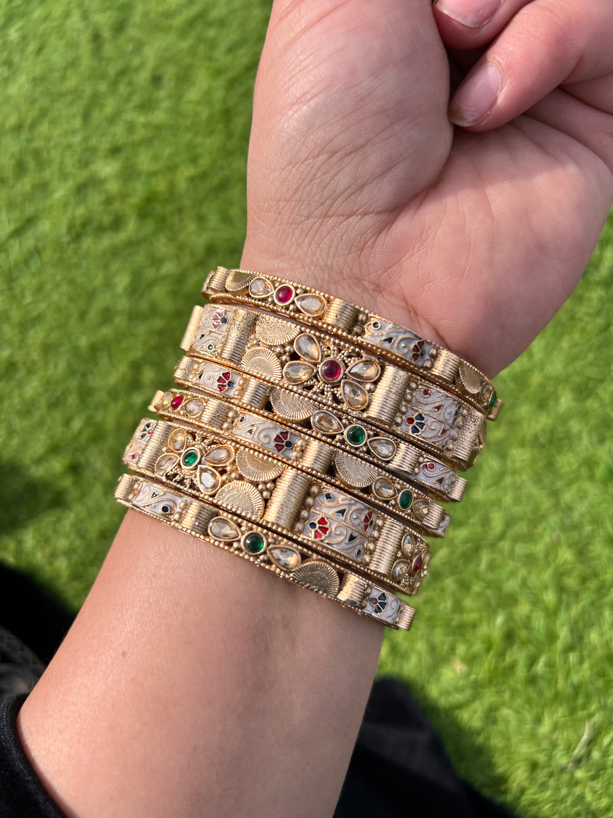 Mehreen gold plated bangles set