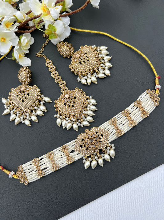 Miyana necklace set