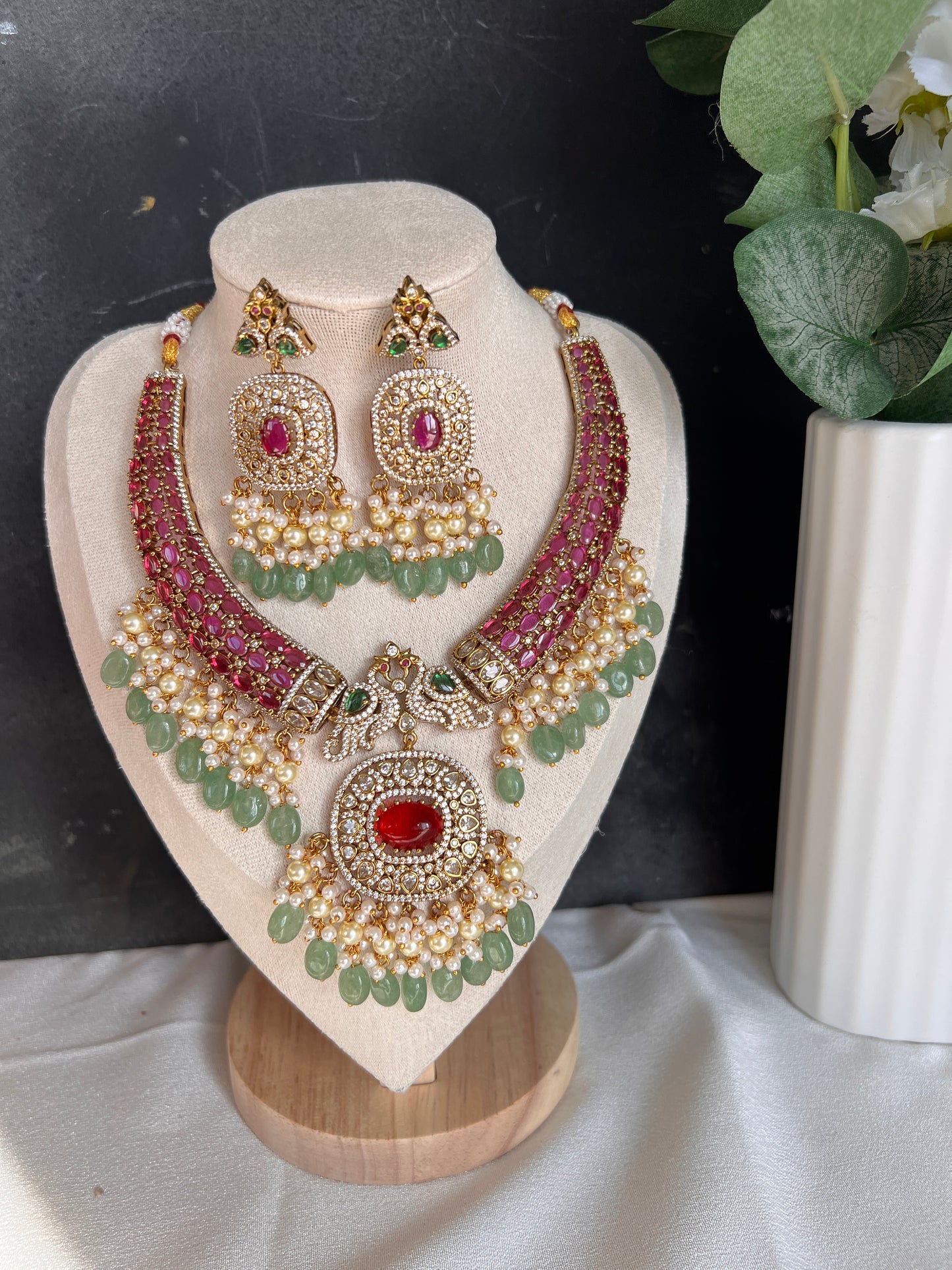 Simin necklace set