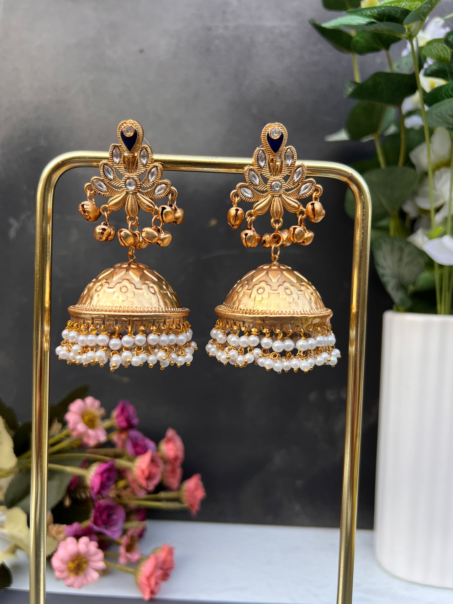 Samayra kashmiri jhumka