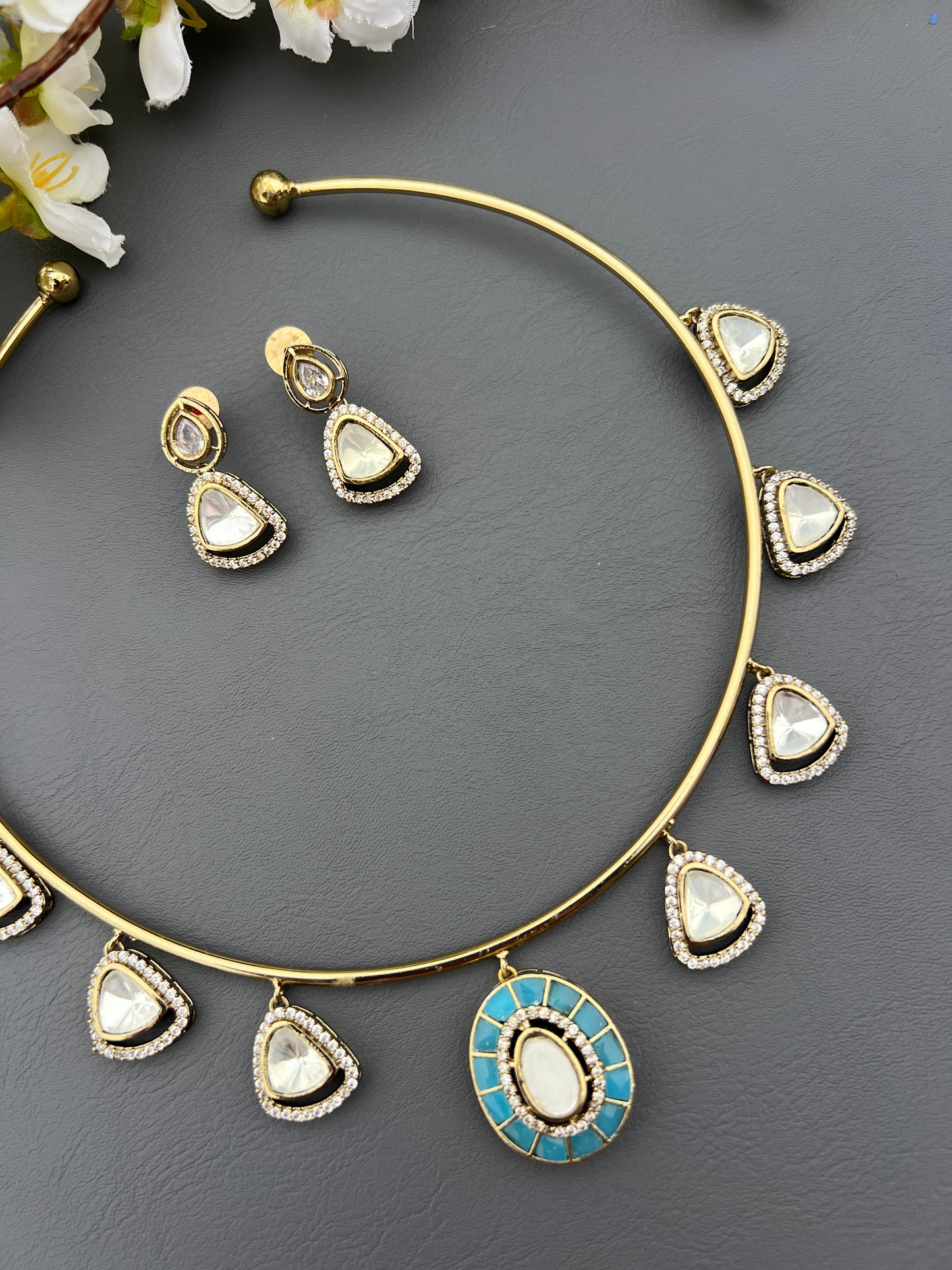 Mahima necklace set