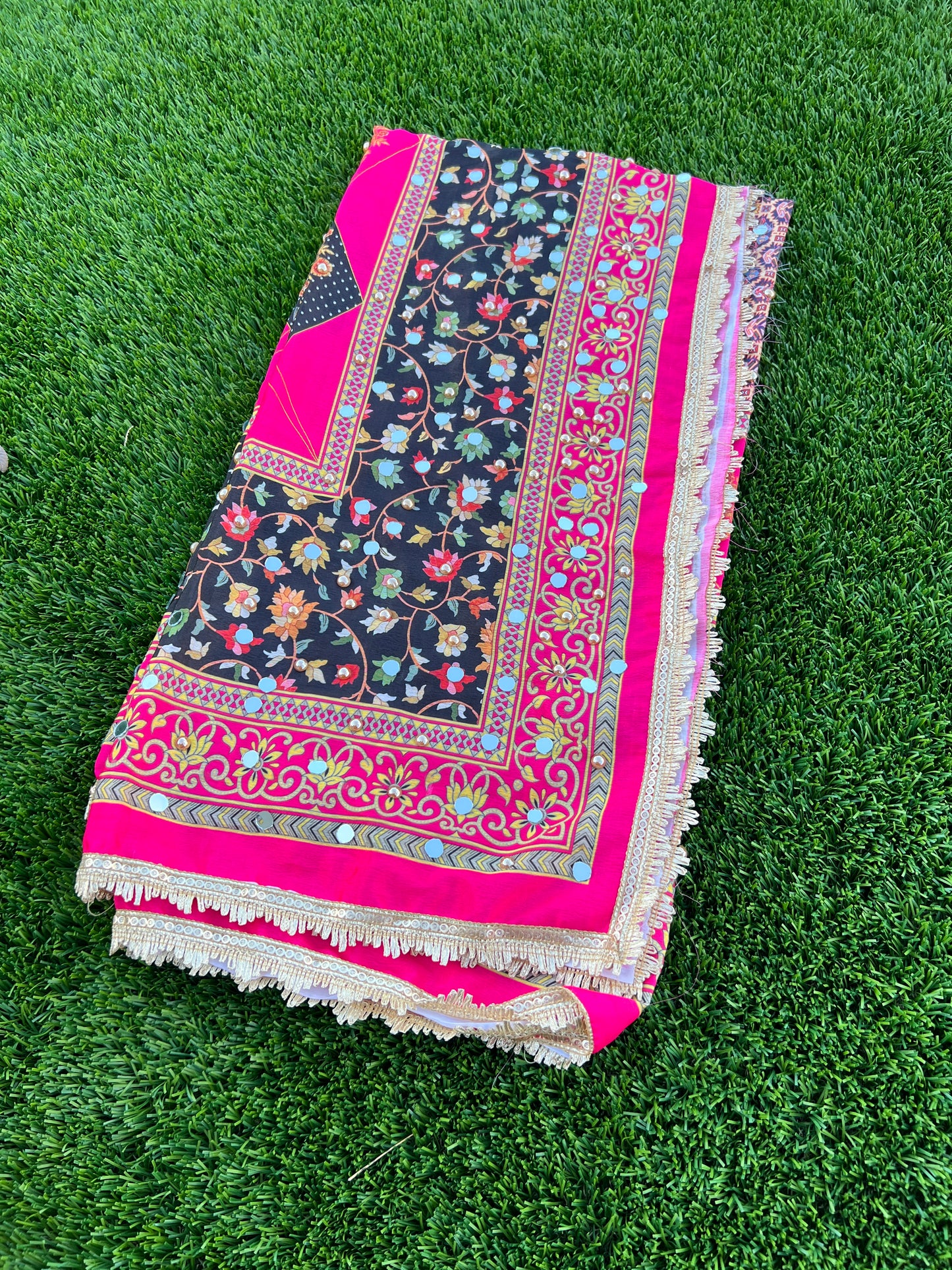 Pakistani mirror Dupatta