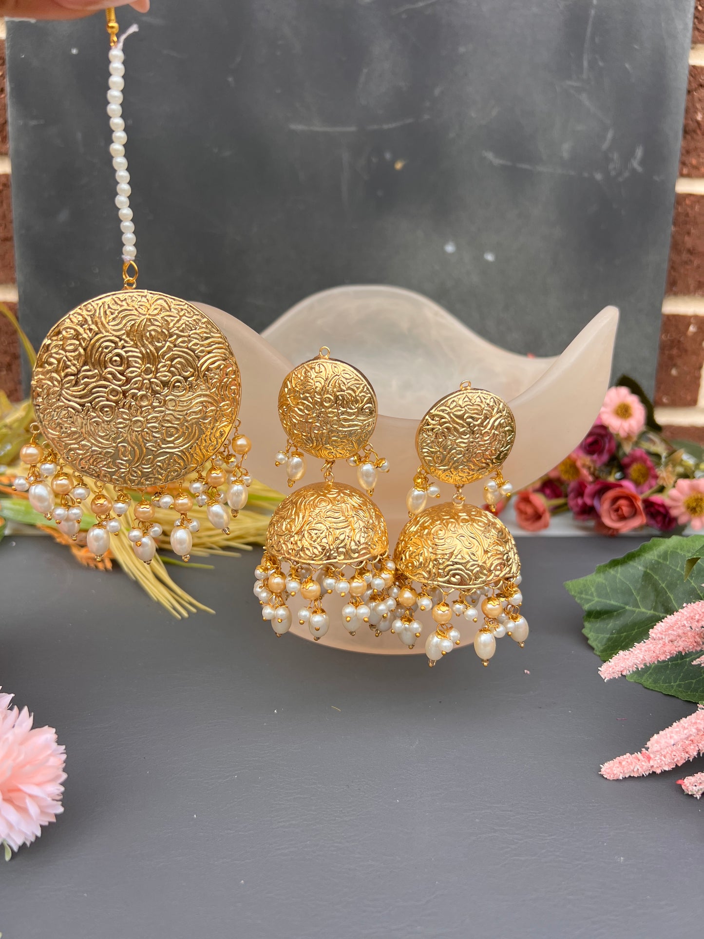 Sunakhi Jhumka tikka set