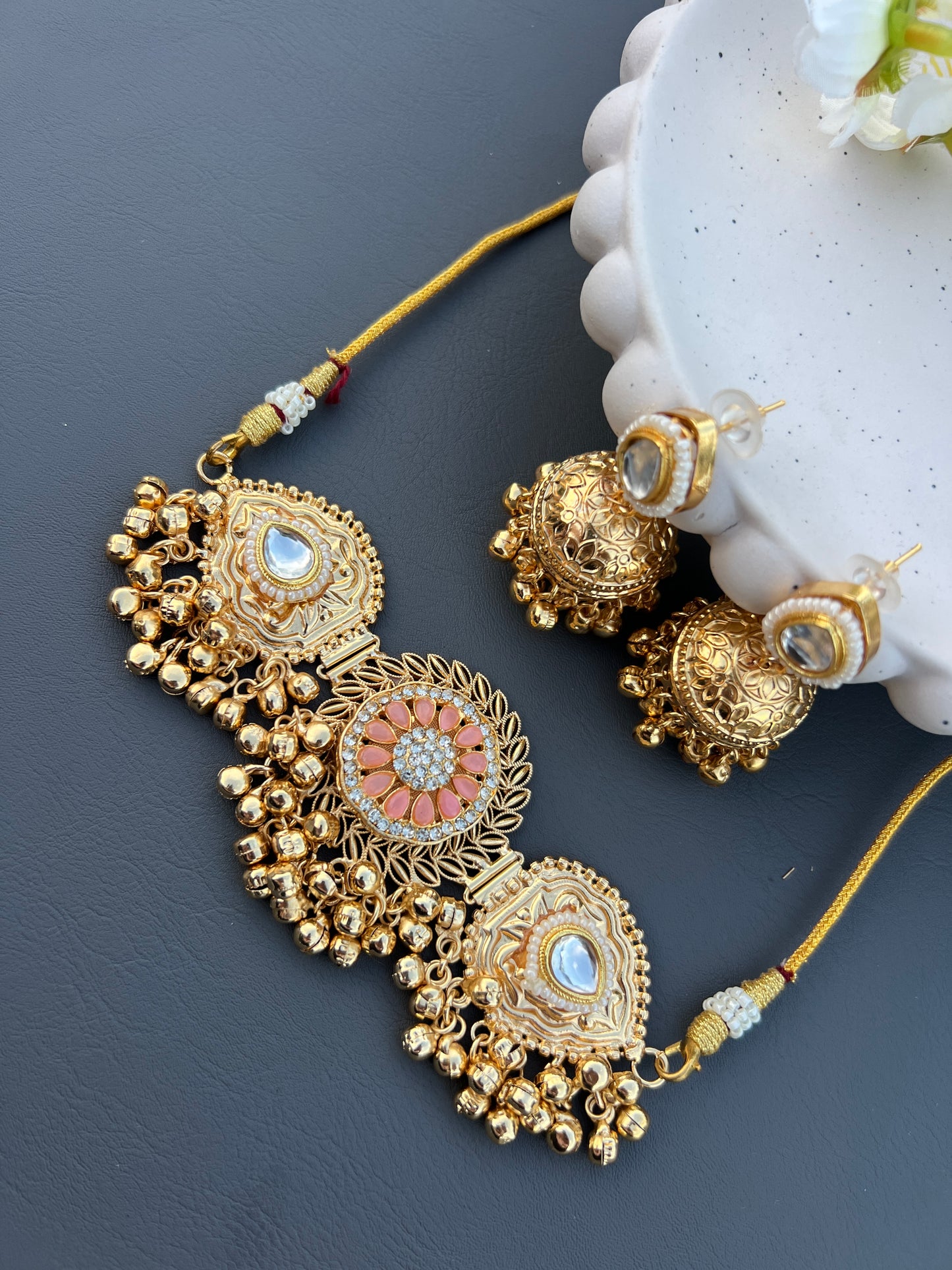 Sumi Kashmiri choker