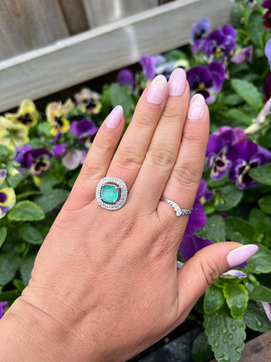 Small American diamond Ring