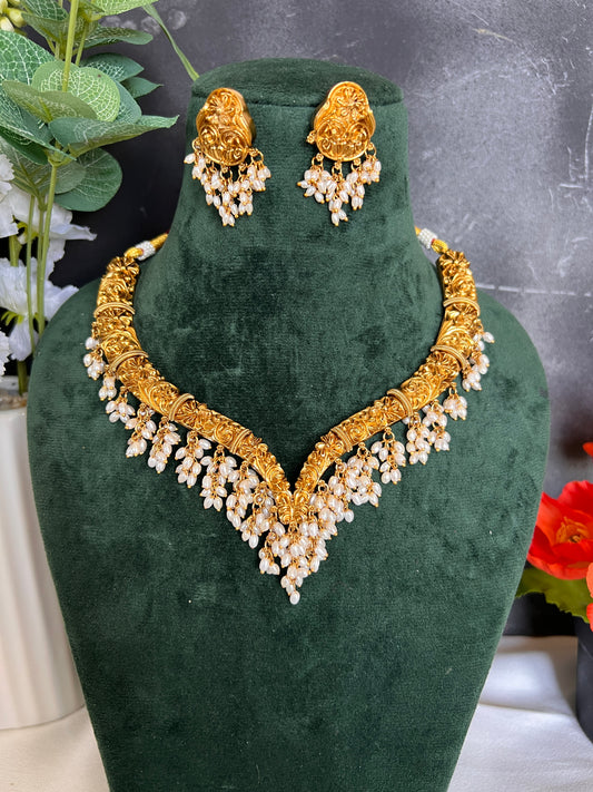 Shreya necklace set