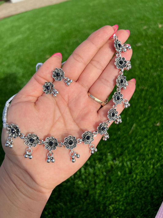 Demani necklace