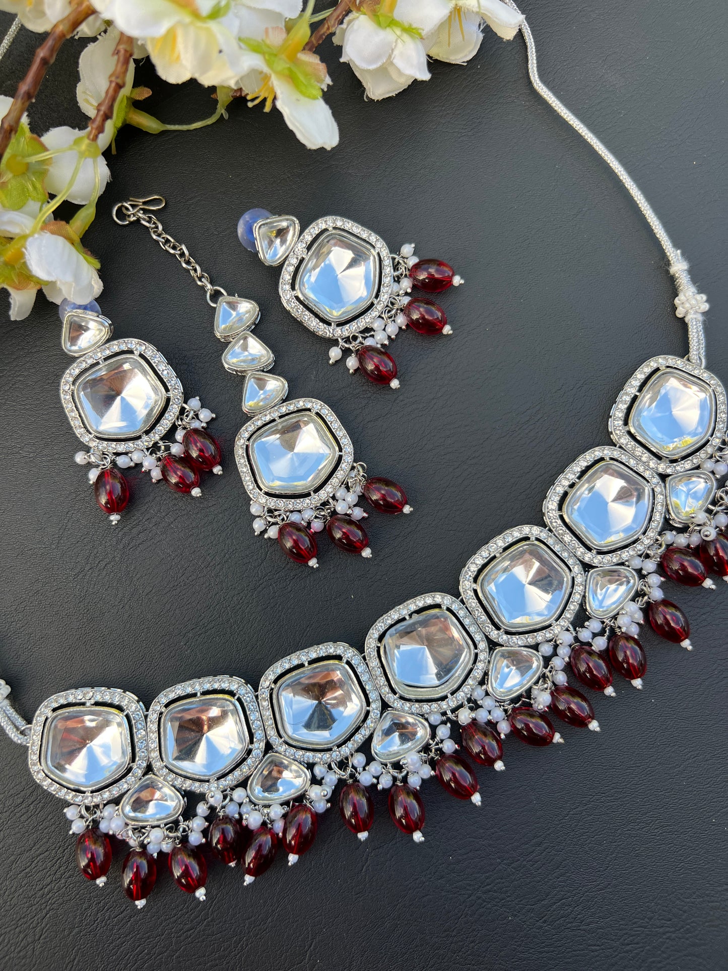 Anjini necklaces set